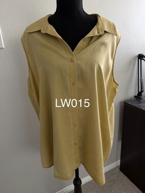 Patchington Sleeveless Button-Down Top in Mustard Yellow